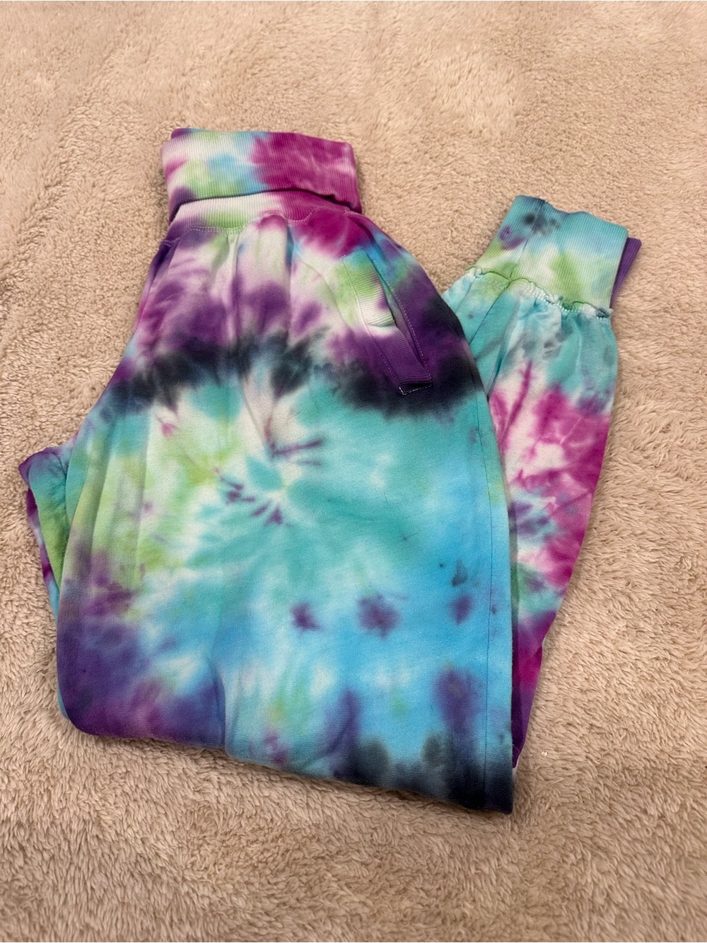 young fabulous and broke tie dye joggers sweatpants size small